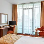 Hotel Cleopatra