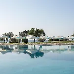 Cleopatra Hotel