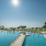 Cleopatra Hotel 4*