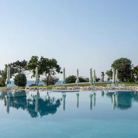 Cleopatra 4* ساتورْنْ