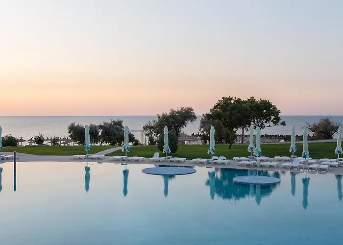 Cleopatra Hotel Saturn